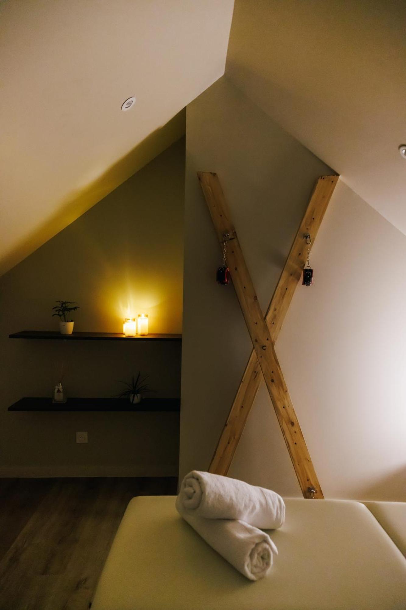 Eden Room - Luxe, Balneo & Sauna Le Mans Exterior photo