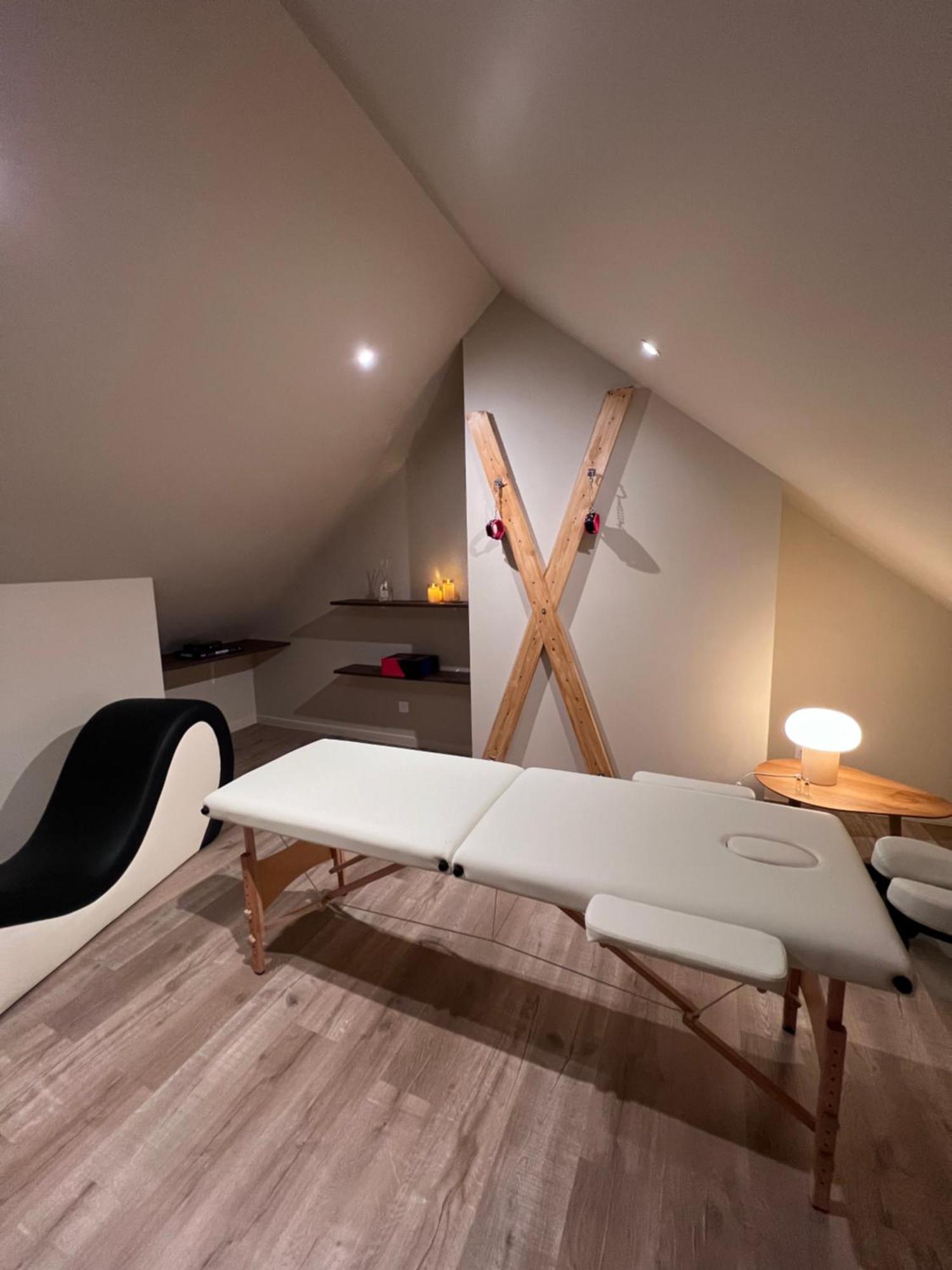 Eden Room - Luxe, Balneo & Sauna Le Mans Exterior photo